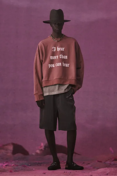 Look 30